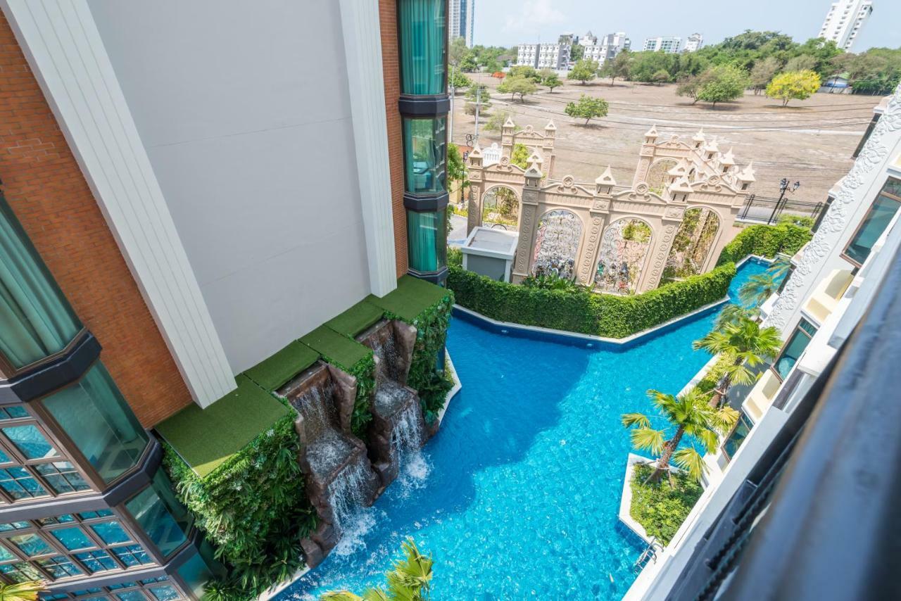 Espana Pattaya By Plearn جومتين بيتش المظهر الخارجي الصورة